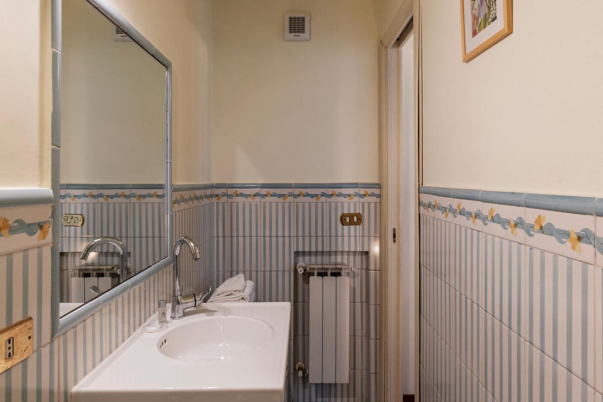 ローマClock Terrace Houseアパートメント エクステリア 写真